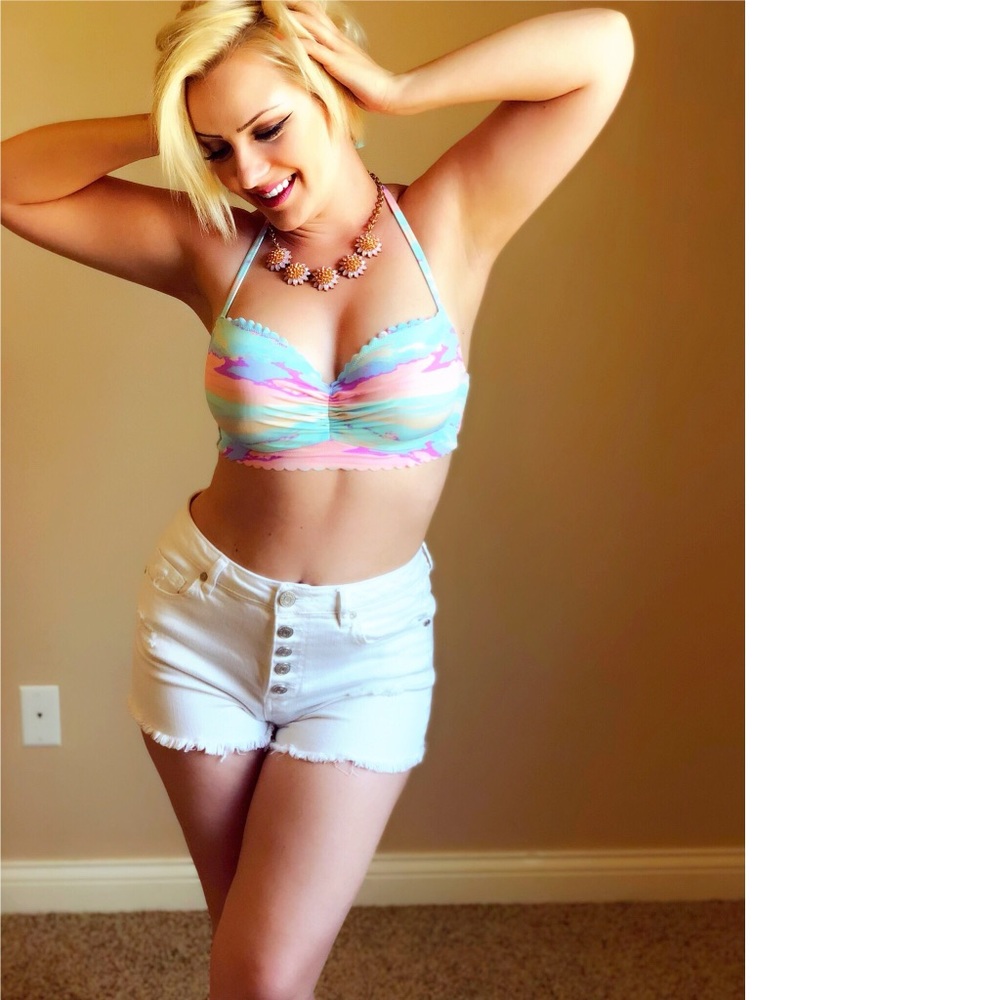 Victoria’s Secret Scalloped Bikini Top